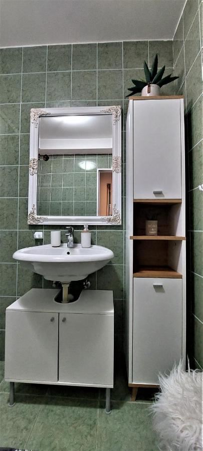 Apartman Staro Selo プリモシュテン エクステリア 写真